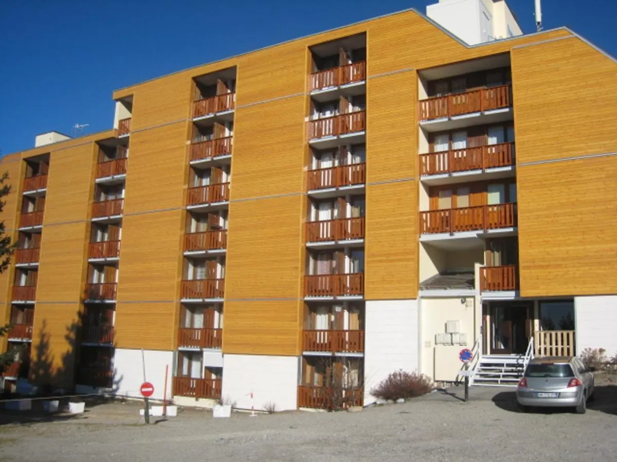 Studio Cabine A Chamrousse, Rdc, Balcon Nord, Au Pied Des Pistes, Bien Equipe - Fr-1-340-274 Frankrijk