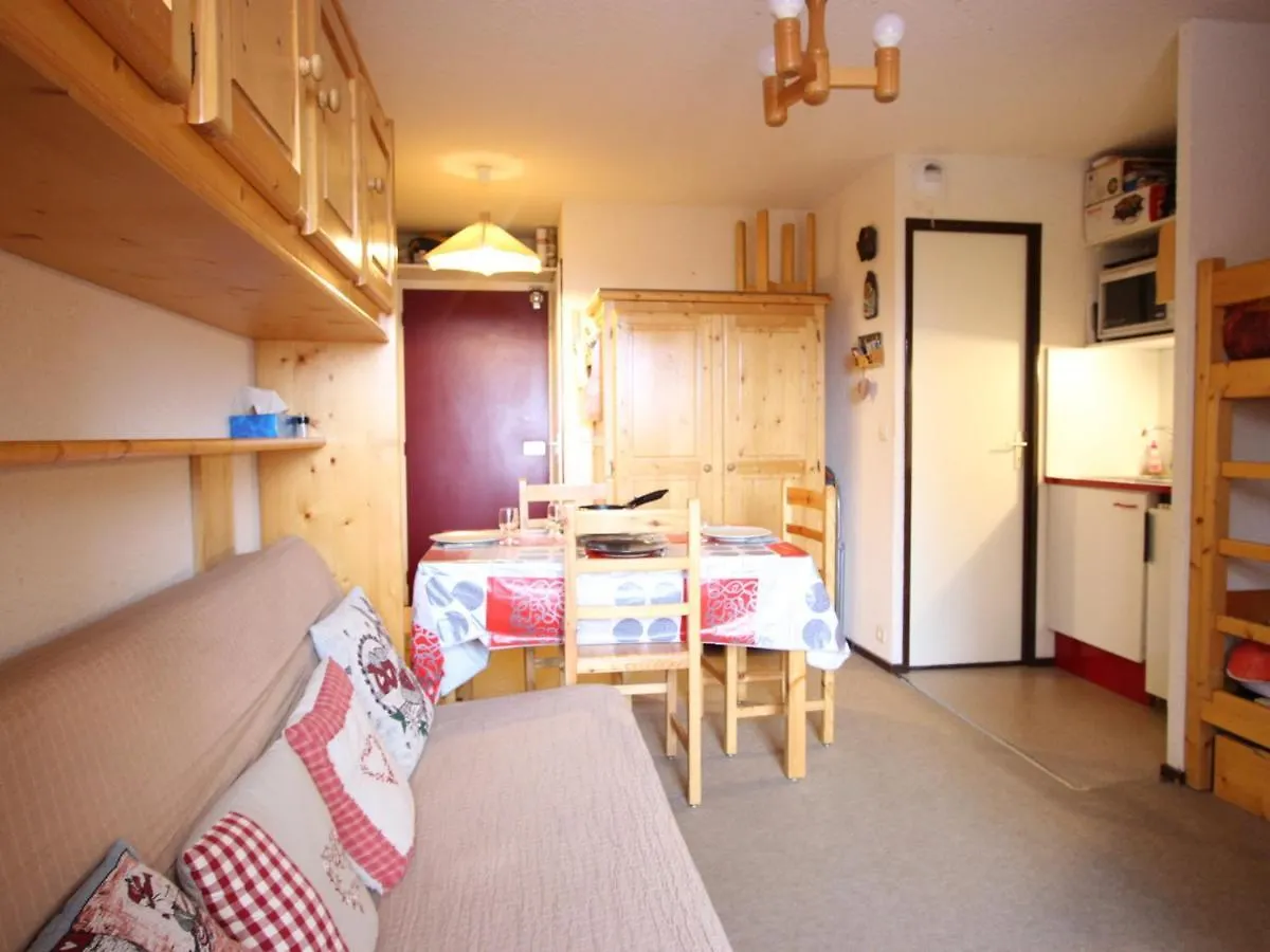 Studio Cabine A Chamrousse, Rdc, Balcon Nord, Au Pied Des Pistes, Bien Equipe - Fr-1-340-274 Frankrijk